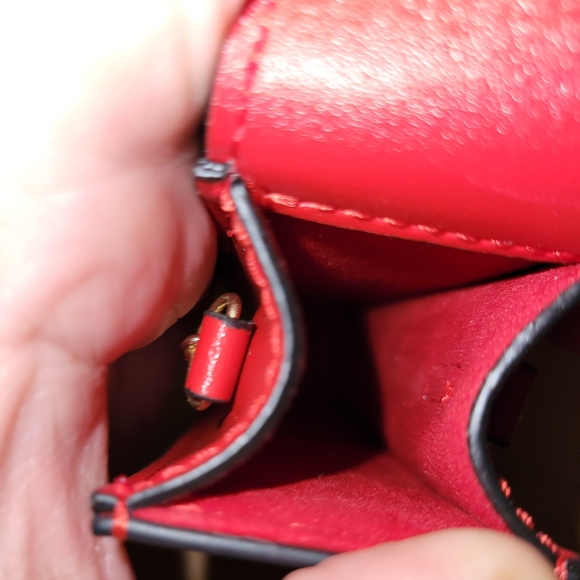 ❤️‍🔥Christian Louboutin Red Lipstick Case w gold tone chain - Picture 8 of 15